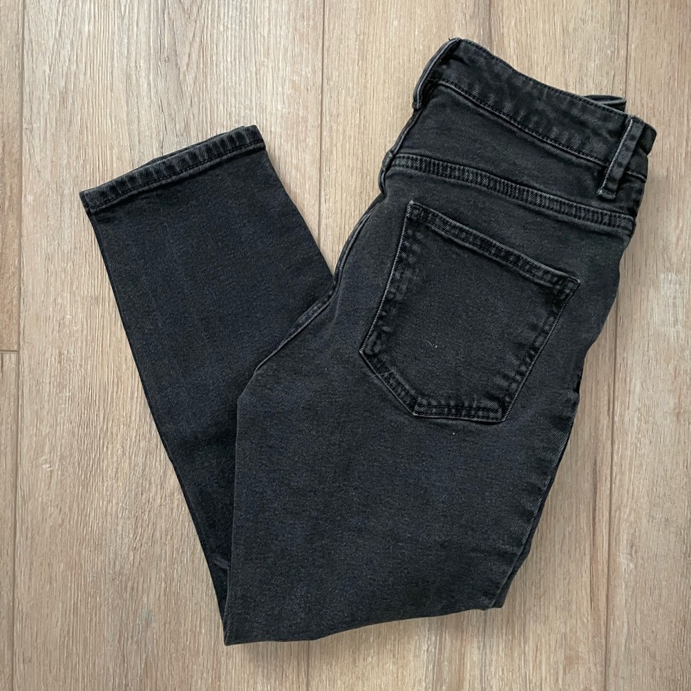 ASOS PETITE MOM JEANS SIZE 25/26